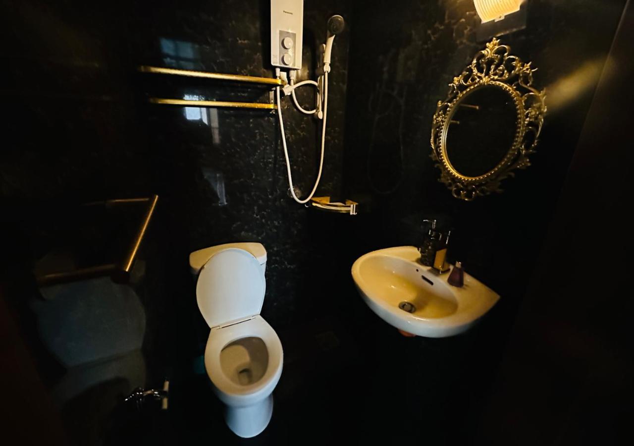 באגויו The Penthouse Zonevill Condo מראה חיצוני תמונה