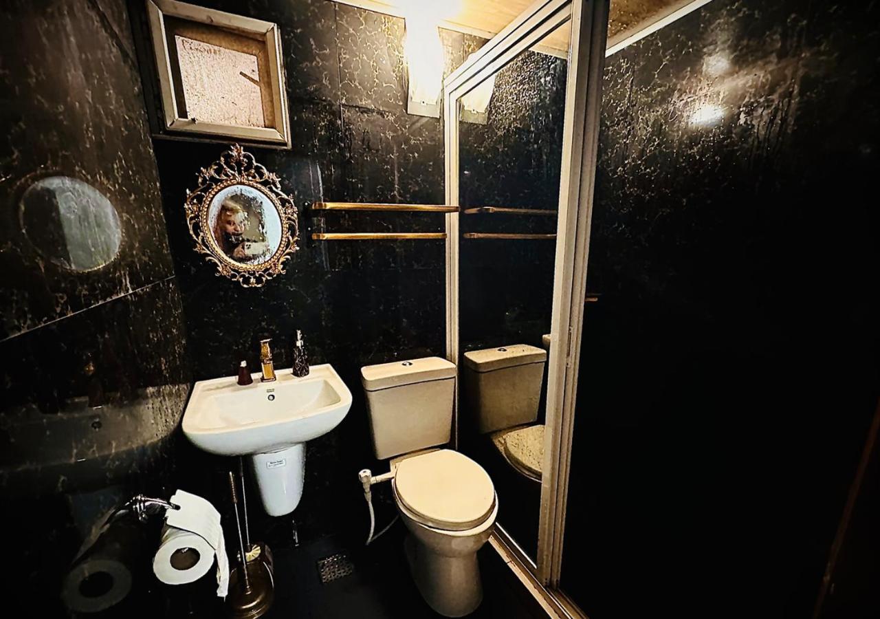 באגויו The Penthouse Zonevill Condo מראה חיצוני תמונה